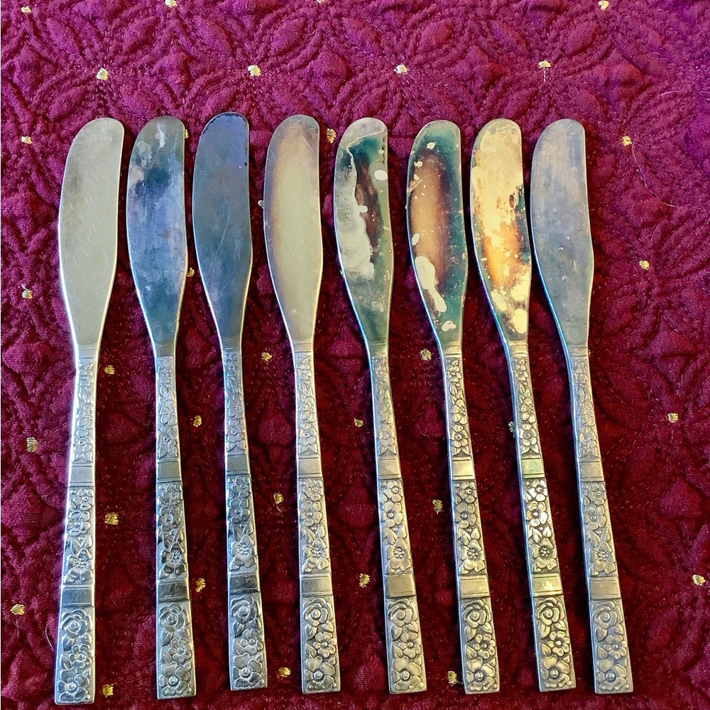 Oneida Venetian Garden Silverplate 1881 Roger’s LTD. Butter knives, 8 total